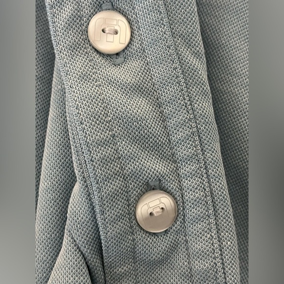 Travis Mathew Men’s Soft Blue Polo Golf Casual Shirt, w/Name, 4-Button; Size XL - Picture 4 of 7